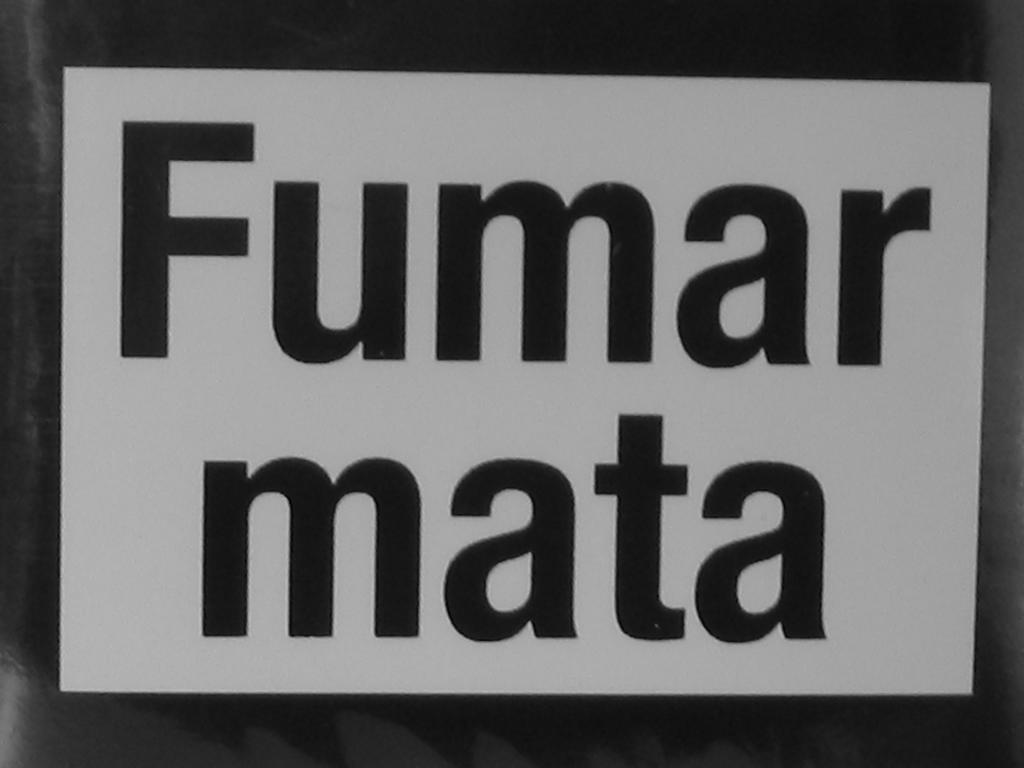 Rosenbaum deixou de fumar ou não